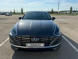 Hyundai Sonata 2022 года за 14 500 000 тг. в Астана