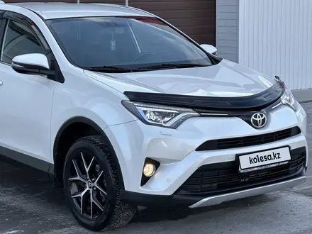 Toyota RAV4 2017 года за 12 550 000 тг. в Караганда – фото 5