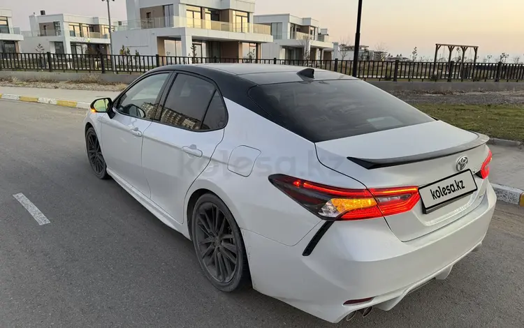 Toyota Camry 2022 годаүшін14 588 000 тг. в Актау