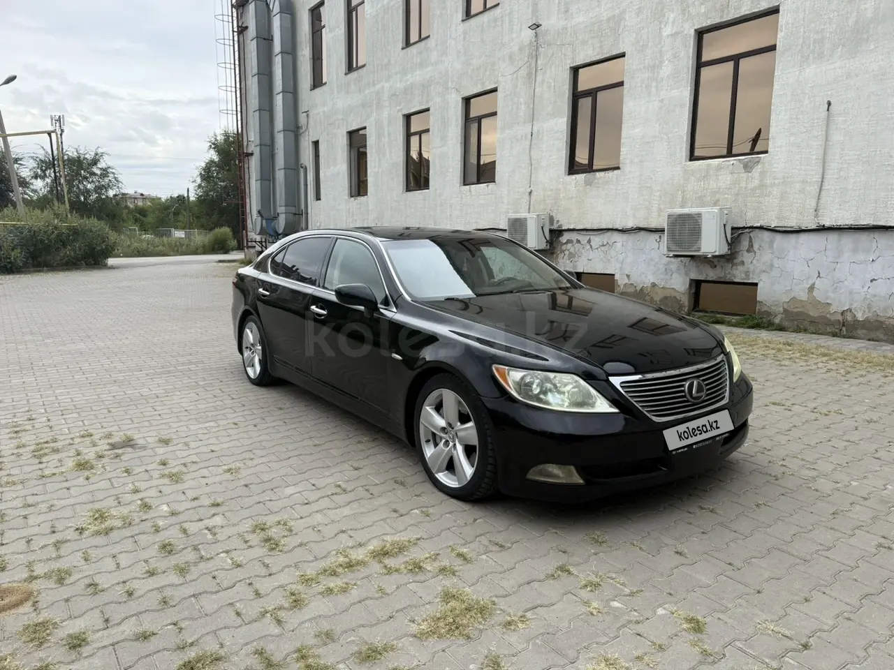 Lexus ls-460, 2008