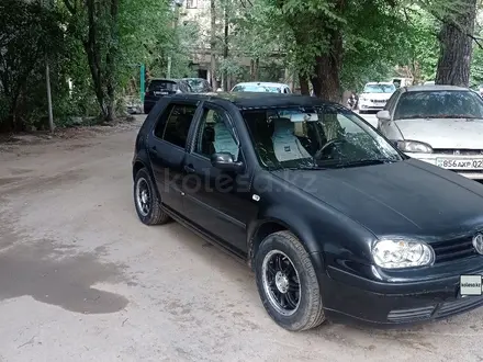 Volkswagen Golf 2000 года за 2 500 000 тг. в Алматы