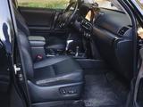Toyota 4Runner 2021 года за 25 000 000 тг. в Уральск – фото 4