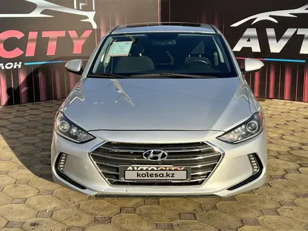 Hyundai Elantra 2016 года за 8 000 000 тг. в Атырау – фото 2