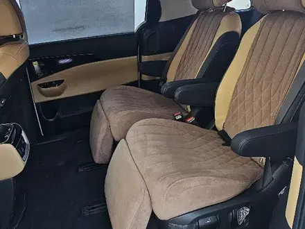 Kia Carnival 2022 года за 21 000 000 тг. в Астана – фото 2