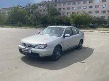 Nissan Primera, 2001