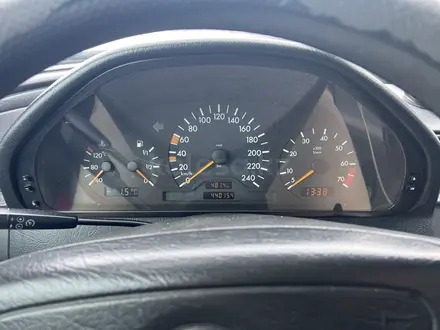 Mercedes-Benz C 180 1997 года за 300 000 тг. в Семей – фото 10