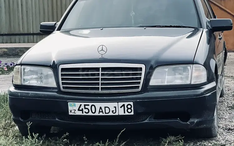 Mercedes-Benz C 180 1997 годаүшін300 000 тг. в Семей