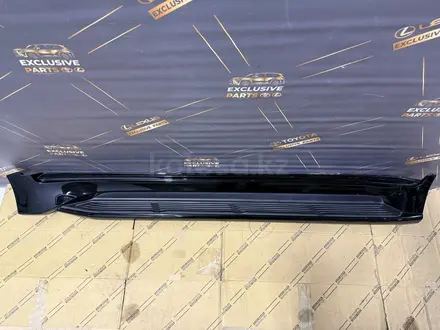 Левый порог в сборе бу оригинал LX570 2015-2021 за 250 000 тг. в Алматы – фото 2