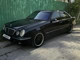 Mercedes-Benz E 280 2001 года за 5 000 000 тг. в Шымкент – фото 3