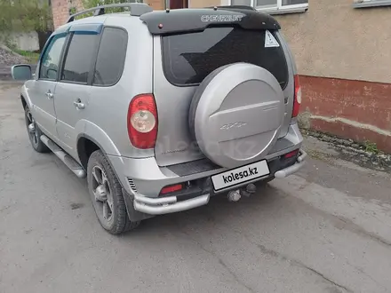 Chevrolet Niva 2014 года за 3 950 000 тг. в Сарыколь – фото 4