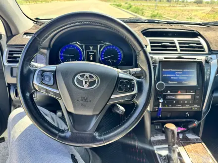 Toyota Camry 2016 года за 9 800 000 тг. в Алматы – фото 12