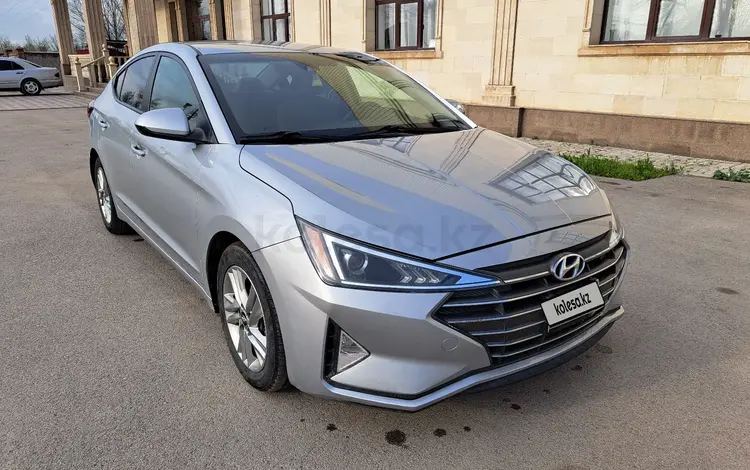 Hyundai Elantra 2019 годаүшін5 800 000 тг. в Алматы