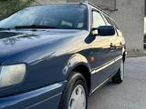 Volkswagen Passat 1995 годаүшін2 700 000 тг. в Шымкент – фото 3