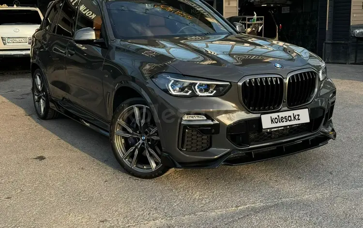 BMW X5 M 2021 года за 65 000 000 тг. в Шымкент
