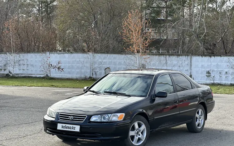 Toyota Camry 2001 года за 4 100 000 тг. в Павлодар