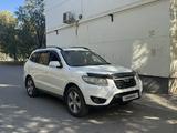 Hyundai Santa Fe 2011 года за 6 000 000 тг. в Актобе – фото 3