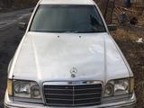 Mercedes-Benz E 300 1990 годаүшін1 450 000 тг. в Молодежное (Осакаровский р-н) – фото 2