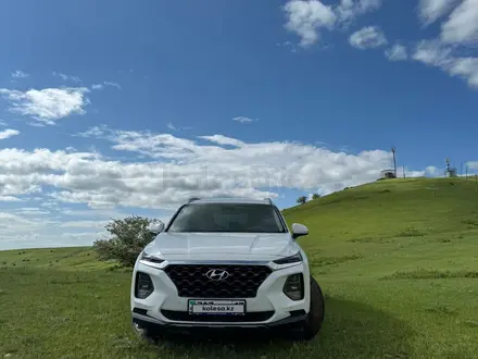 Hyundai Santa Fe 2019 года за 13 500 000 тг. в Шымкент – фото 3