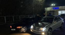 Mercedes-Benz C 320 2003 года за 3 500 000 тг. в Алматы – фото 5