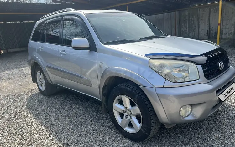 Toyota RAV4 2004 годаүшін5 900 000 тг. в Тараз