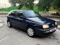 Volkswagen Golf 1995 года за 1 400 000 тг. в Шымкент