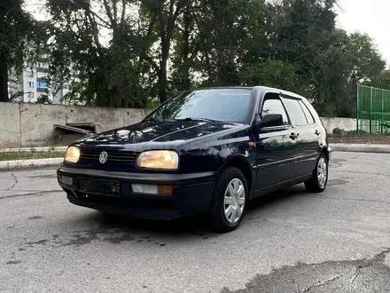 Volkswagen Golf 1995 года за 1 400 000 тг. в Шымкент – фото 4