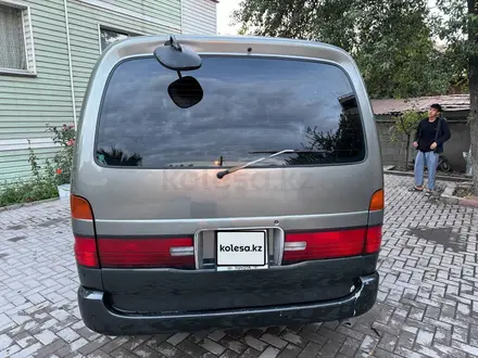 Toyota Granvia 1995 года за 4 500 000 тг. в Алматы – фото 5