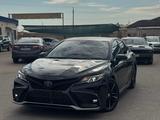 Toyota Camry 2018 года за 7 300 000 тг. в Актау