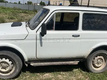 ВАЗ (Lada) Lada 2121 1998 года за 750 000 тг. в Аксай – фото 3