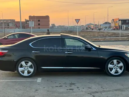 Lexus LS 460 2007 года за 6 500 000 тг. в Атырау – фото 4