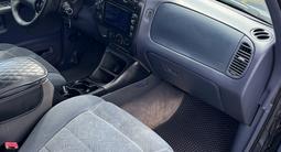 Ford Explorer 2001 года за 2 500 000 тг. в Атырау – фото 5