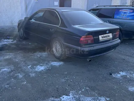 BMW 520 1998 года за 2 200 000 тг. в Тараз – фото 3