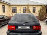 Volkswagen Passat 1995 годаүшін1 800 000 тг. в Бауыржана Момышулы
