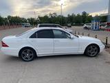 Mercedes-Benz S 320 2000 года за 4 100 000 тг. в Алматы – фото 3