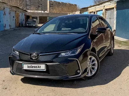 Toyota Corolla 2019 года за 10 000 000 тг. в Семей