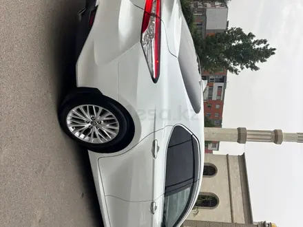 Toyota Camry 2019 года за 13 800 000 тг. в Алматы – фото 7
