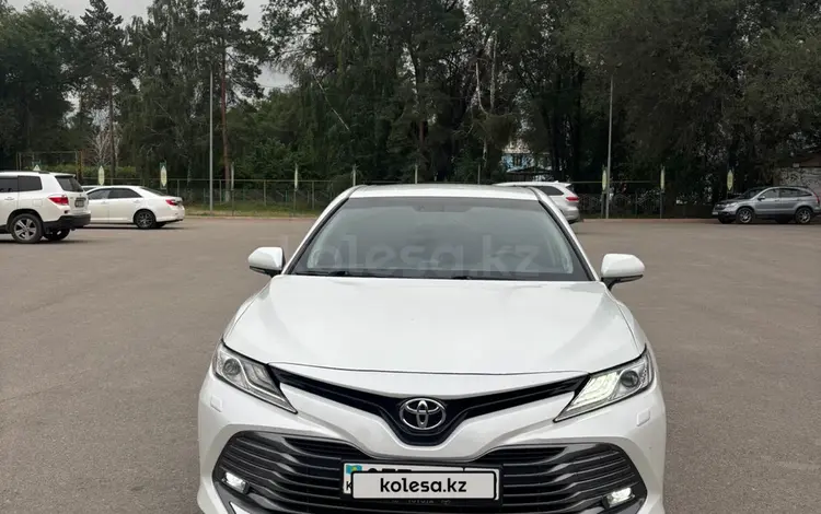 Toyota Camry 2019 годаүшін13 800 000 тг. в Алматы