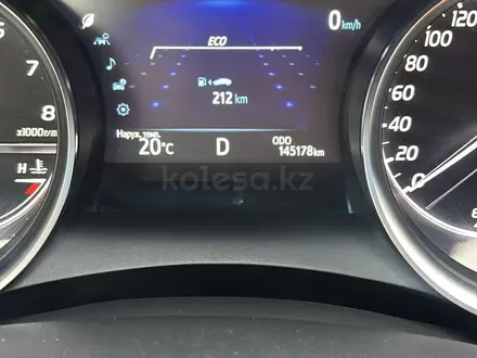 Toyota Camry 2019 года за 13 800 000 тг. в Алматы – фото 5