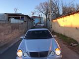 Mercedes-Benz E 320 2001 года за 5 700 000 тг. в Шымкент