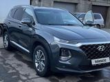 Hyundai Santa Fe 2019 года за 14 100 000 тг. в Караганда – фото 2