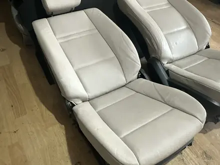 Комплект сидений bmw x5 e70 за 350 000 тг. в Караганда – фото 4