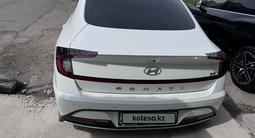 Hyundai Sonata 2023 годаүшін11 600 000 тг. в Алматы – фото 4