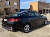 Kia Optima 2018 года за 4 700 000 тг. в Уральск – фото 4
