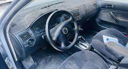Volkswagen Golf 2001 года за 2 300 000 тг. в Тараз – фото 4