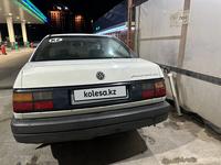 Volkswagen Passat 1990 года за 700 000 тг. в Астана