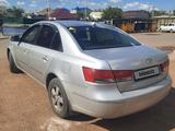 Hyundai Sonata 2008 года за 3 500 000 тг. в Астана – фото 3