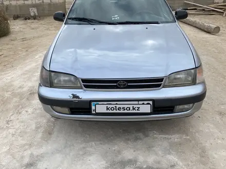 Toyota Carina E 1995 года за 2 000 000 тг. в Жанаозен – фото 2