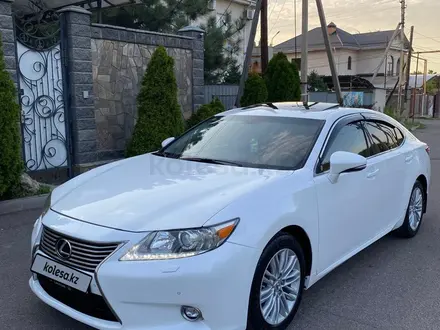 Lexus ES 250 2014 года за 13 500 000 тг. в Алматы