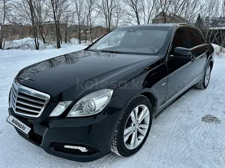 Mercedes-Benz E 200 2009 года за 6 600 000 тг. в Караганда – фото 2