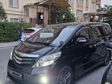 Toyota Alphard 2012 года за 7 500 000 тг. в Актау